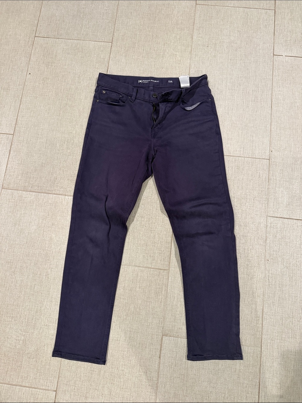Banana Republic Slim Straight Jeans in Navy